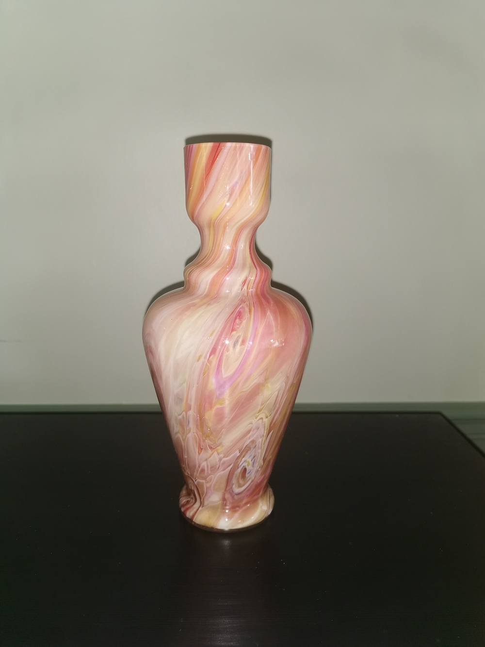 Art Glass Vase Pink Amber White Swirl Hourglass Neck 9.75" - Picture 2 of 11